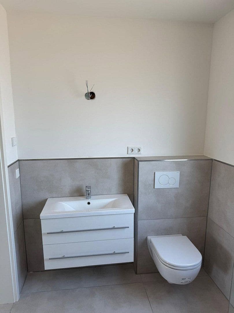 3 bedroom flat to rent, 64 m², Berliner Str. 911, Köln, North Rhine-Westphalia 3 bedroom flat to rent, 64 m², Berliner Str. 911, Köln, North Rhine-Westphalia
