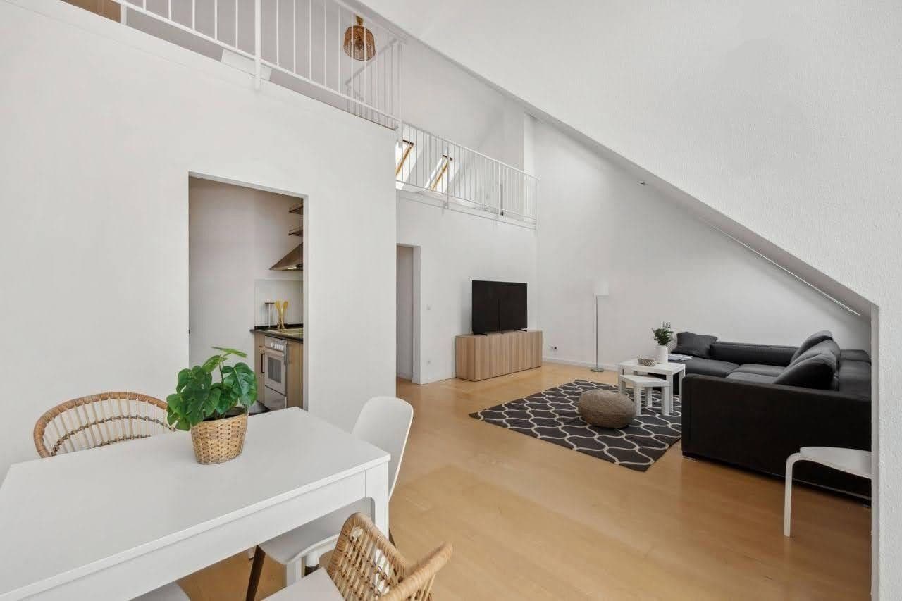 1 bedroom with open-plan kitchen flat to rent, 75 m², Axel-von-Ambesser-str. 9, München, Bavaria 1 bedroom with open-plan kitchen flat to rent, 75 m², Axel-von-Ambesser-str. 9, München, Bavaria