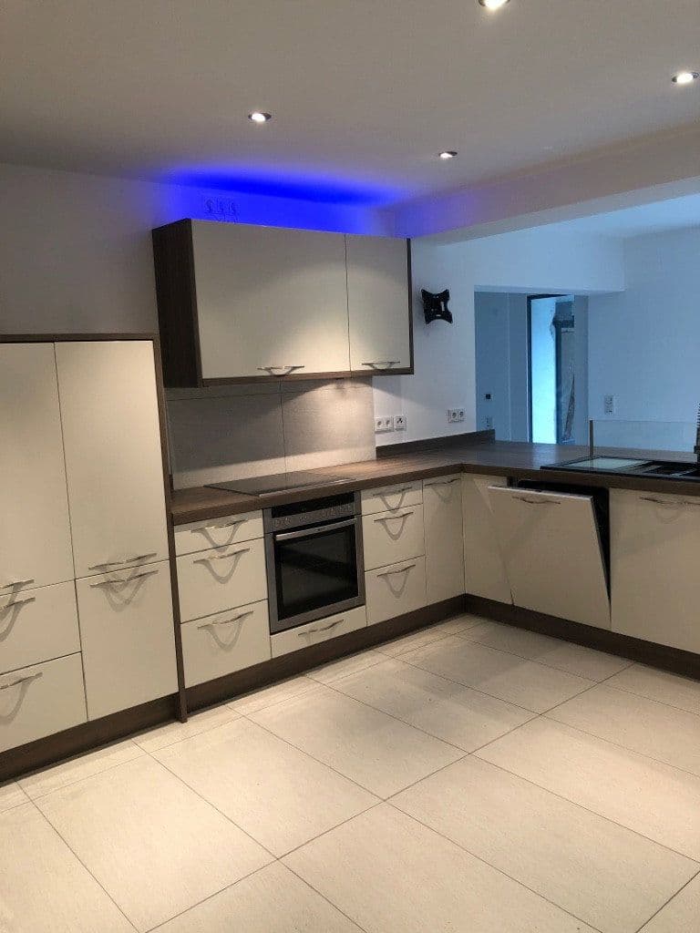house to rent, 300 m², Dreieich, Hesse house to rent, 300 m², Dreieich, Hesse
