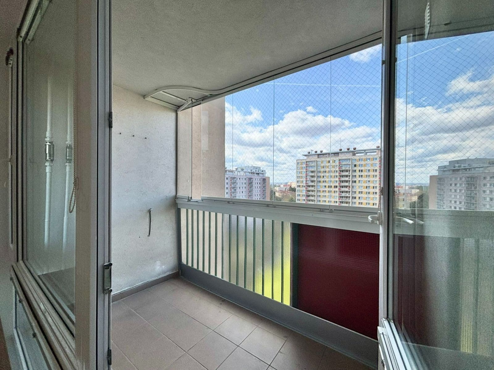 2 bedroom with open-plan kitchen flat for sale, 67 m², Chabařovická, Prague, Prague 2 bedroom with open-plan kitchen flat for sale, 67 m², Chabařovická, Prague, Prague