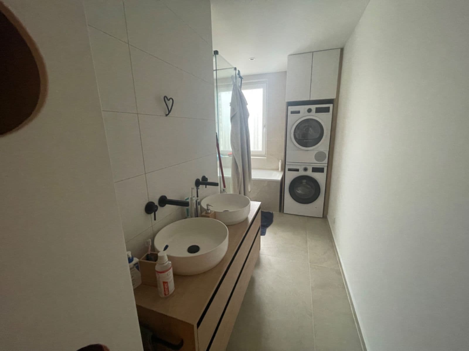 2 bedroom with open-plan kitchen flat to rent, 96 m², Vodnická, Prague, Prague 2 bedroom with open-plan kitchen flat to rent, 96 m², Vodnická, Prague, Prague
