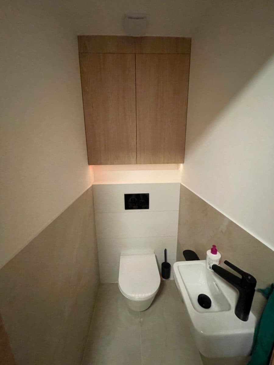 2 bedroom with open-plan kitchen flat to rent, 96 m², Vodnická, Prague, Prague 2 bedroom with open-plan kitchen flat to rent, 96 m², Vodnická, Prague, Prague
