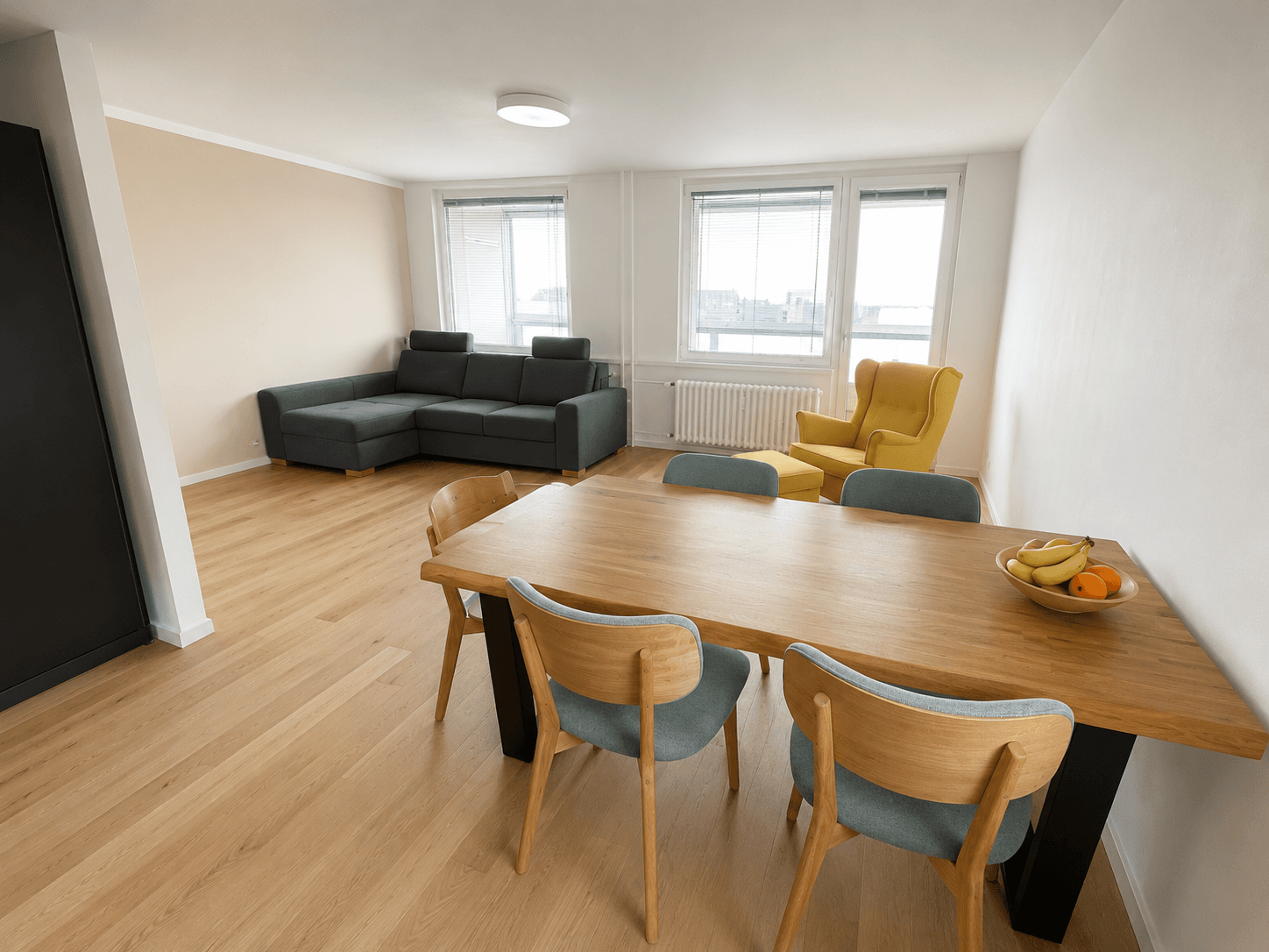 2 bedroom with open-plan kitchen flat to rent, 96 m², Vodnická, Prague, Prague 2 bedroom with open-plan kitchen flat to rent, 96 m², Vodnická, Prague, Prague