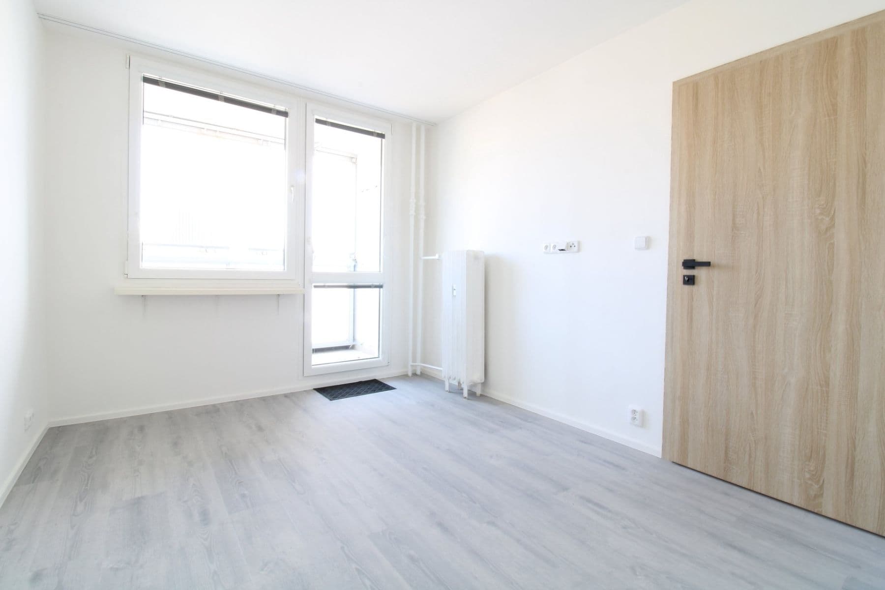 2 bedroom with open-plan kitchen flat to rent, 56 m², Řešovská, Prague, Prague 2 bedroom with open-plan kitchen flat to rent, 56 m², Řešovská, Prague, Prague