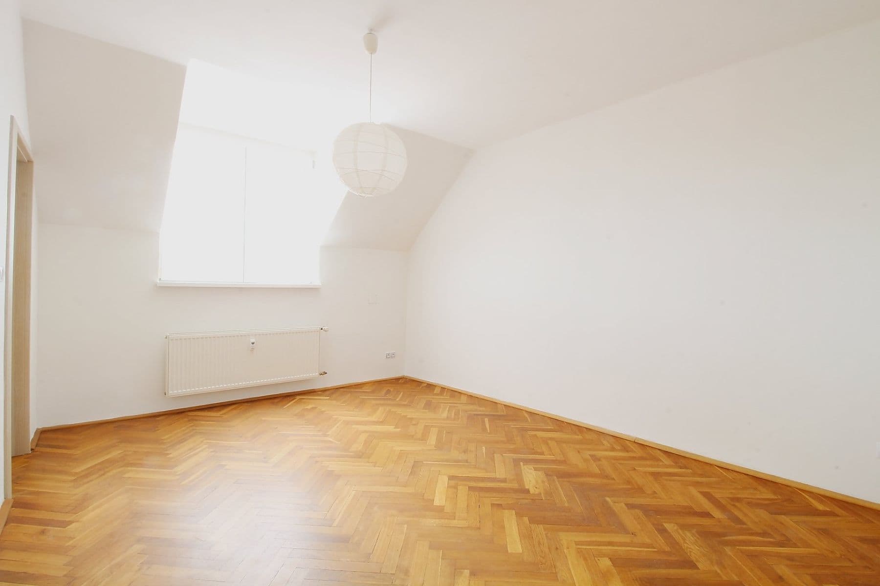 2 bedroom with open-plan kitchen flat to rent, 68 m², třída Osvobození, Příbram, Středočeský Region 2 bedroom with open-plan kitchen flat to rent, 68 m², třída Osvobození, Příbram, Středočeský Region