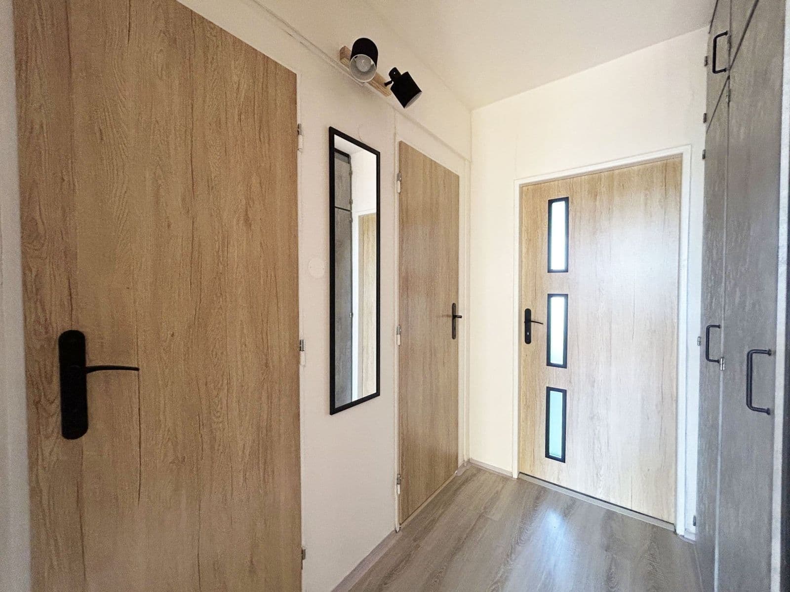 Studio flat to rent, 34 m², Křivenická, Prague, Prague Studio flat to rent, 34 m², Křivenická, Prague, Prague