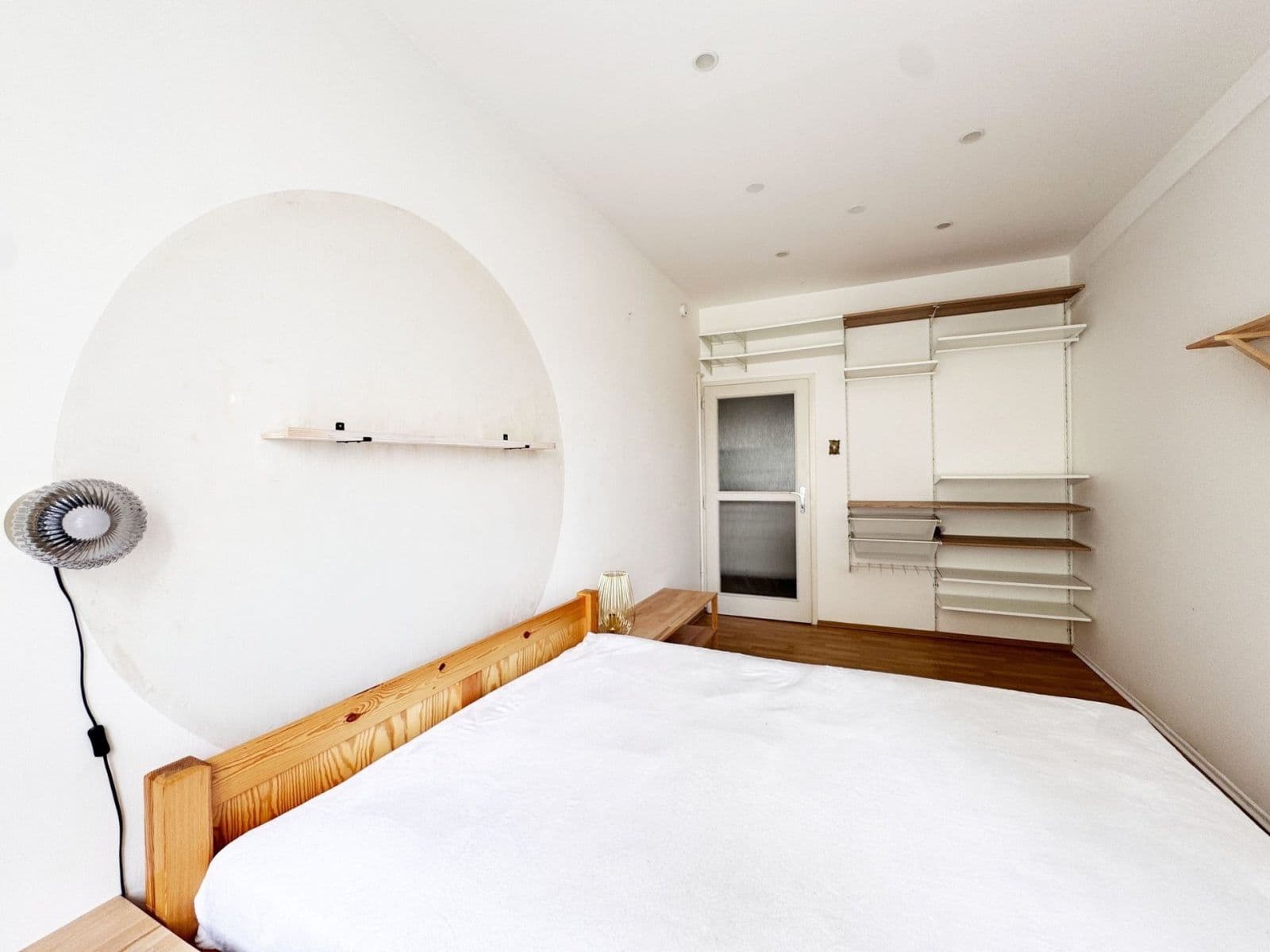 1 bedroom with open-plan kitchen flat to rent, 47 m², Jihlavská, Prague, Prague 1 bedroom with open-plan kitchen flat to rent, 47 m², Jihlavská, Prague, Prague