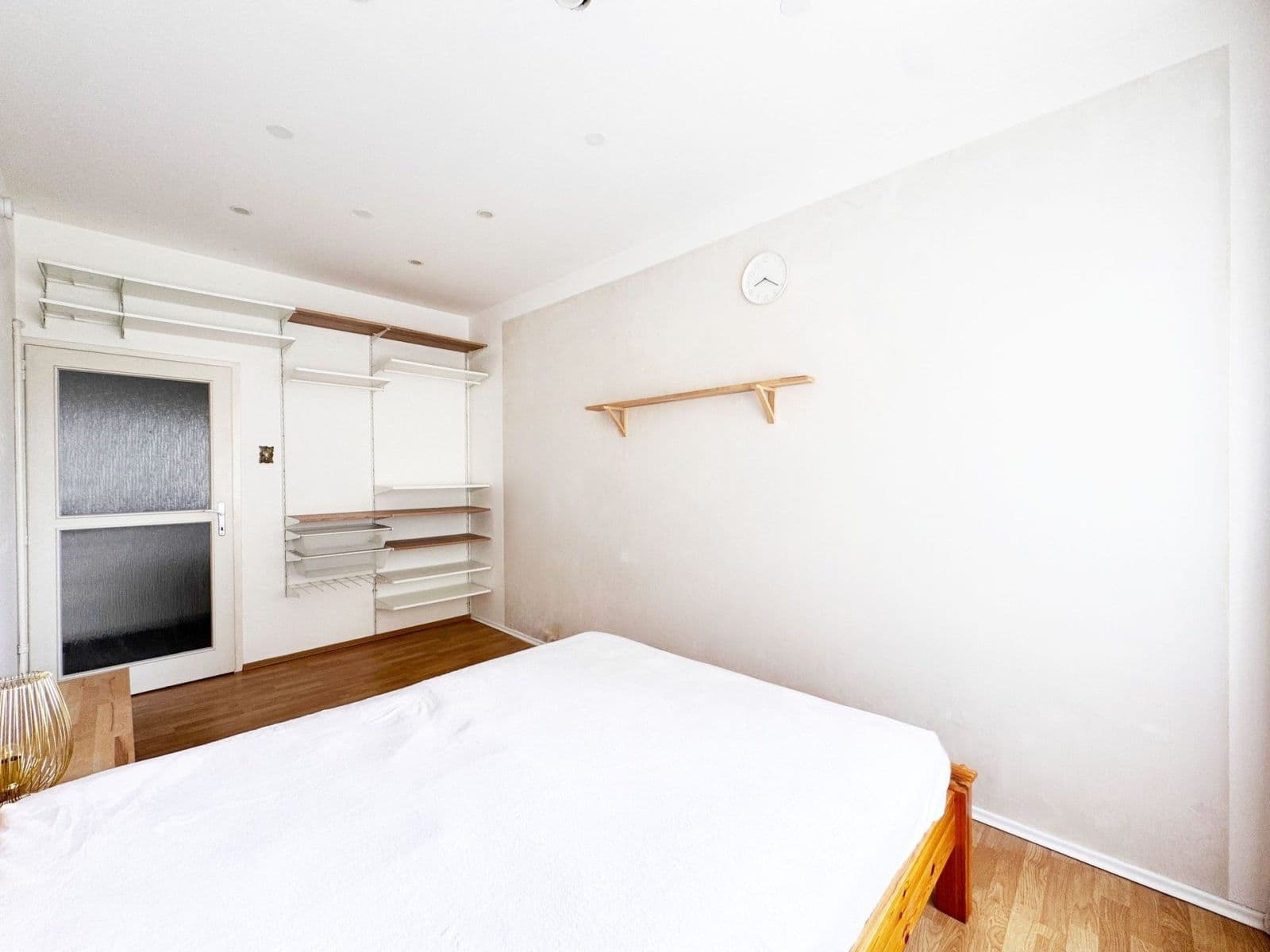 1 bedroom with open-plan kitchen flat to rent, 47 m², Jihlavská, Prague, Prague 1 bedroom with open-plan kitchen flat to rent, 47 m², Jihlavská, Prague, Prague