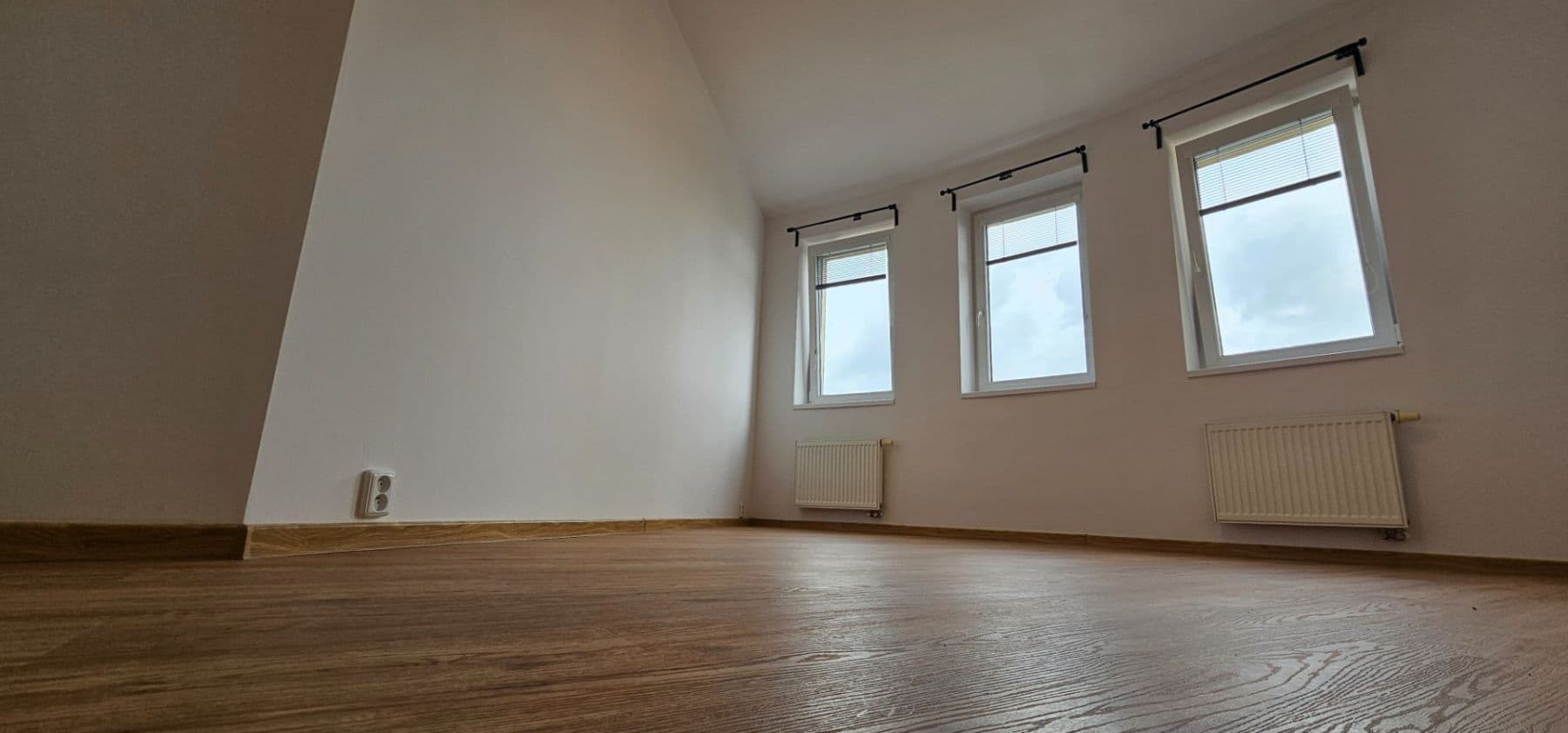 1 bedroom with open-plan kitchen flat to rent, 50 m², Bratislavská, Prague, Prague 1 bedroom with open-plan kitchen flat to rent, 50 m², Bratislavská, Prague, Prague