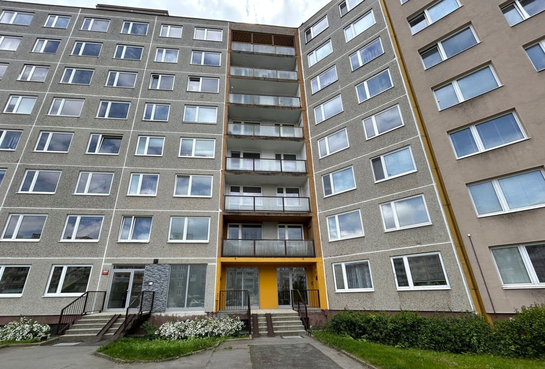 Studio flat to rent, 49 m², Bellušova, Prague, Prague Studio flat to rent, 49 m², Bellušova, Prague, Prague