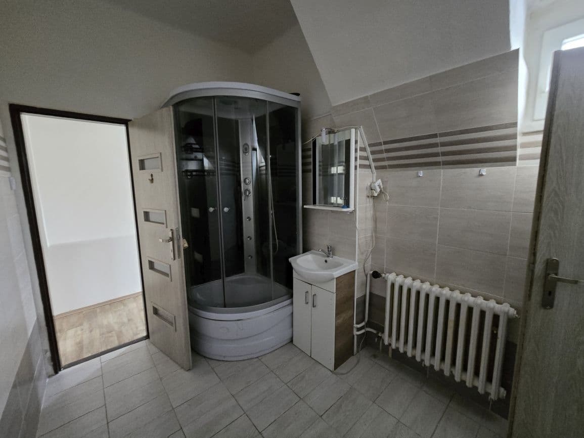 house to rent, 115 m², Fialková, Prague, Prague house to rent, 115 m², Fialková, Prague, Prague