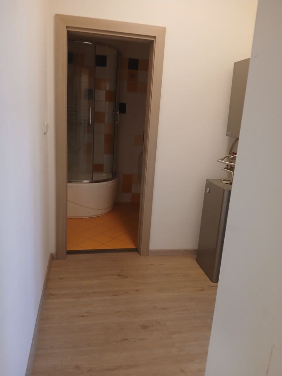 Studio flat to rent, 27 m², Kounicova, Brno, Jihomoravský Region Studio flat to rent, 27 m², Kounicova, Brno, Jihomoravský Region