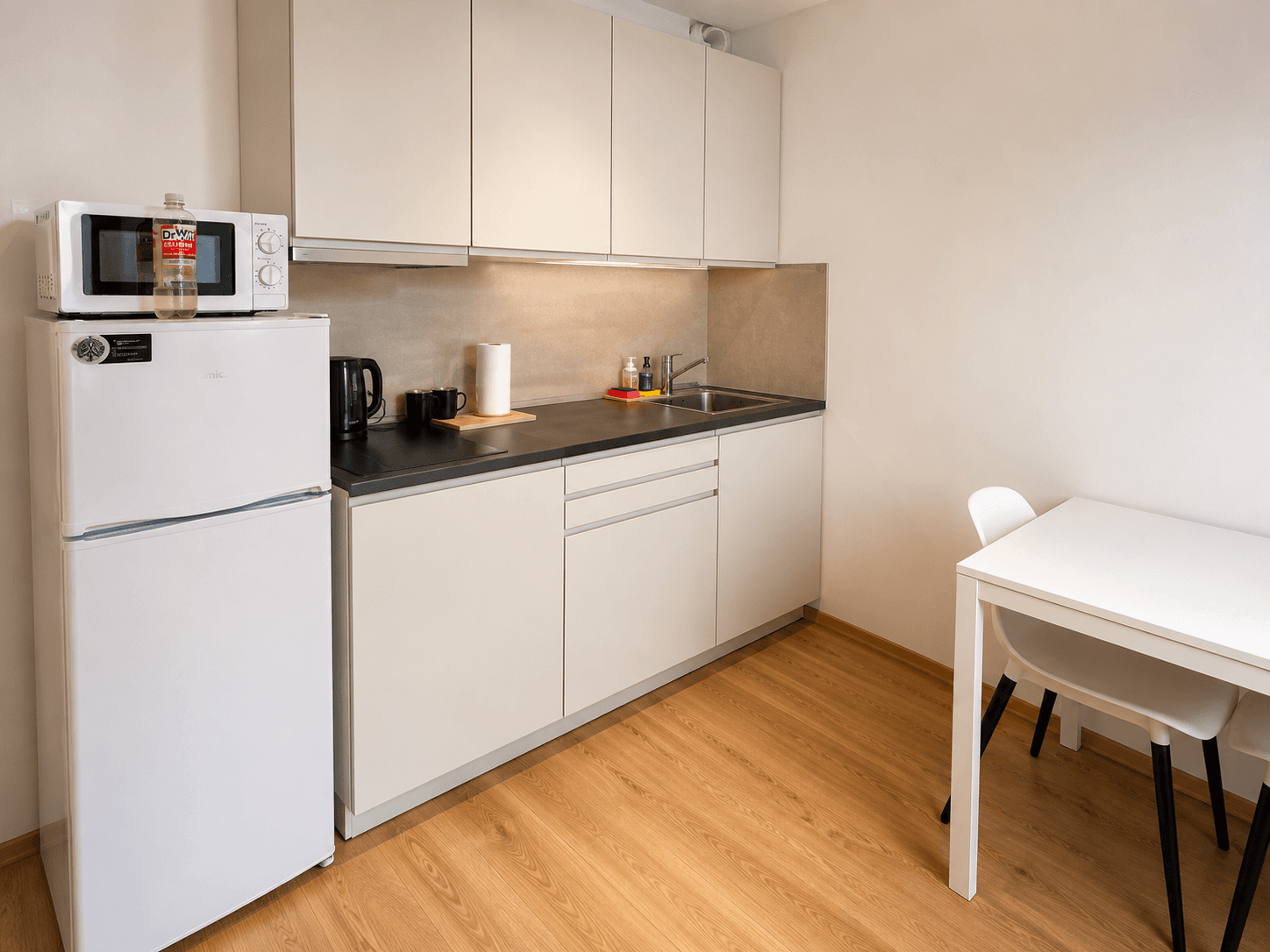 Studio flat to rent, 35 m², Olšanská, Prague, Prague Studio flat to rent, 35 m², Olšanská, Prague, Prague