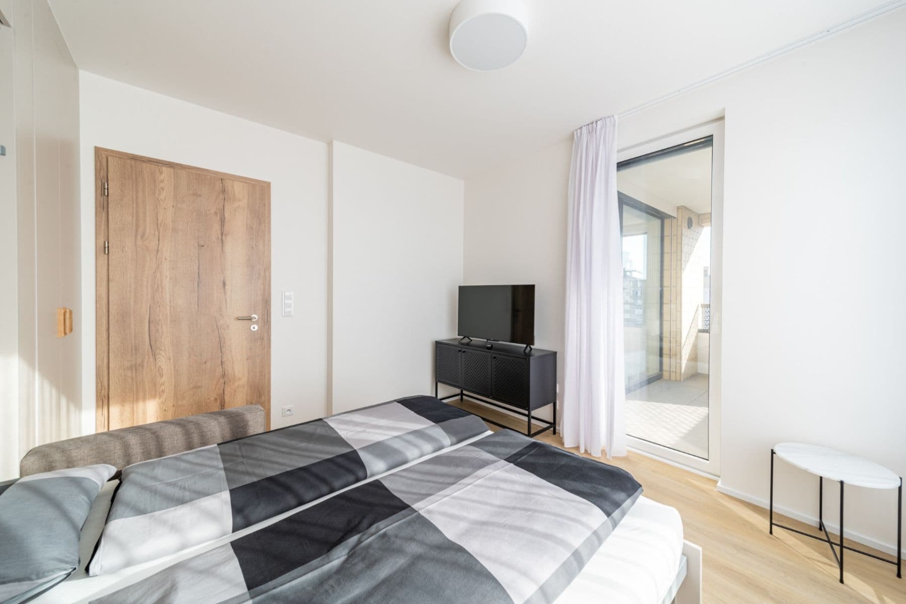 3 bedroom flat to rent, 65 m², U Pergamenky, Prague, Prague 3 bedroom flat to rent, 65 m², U Pergamenky, Prague, Prague