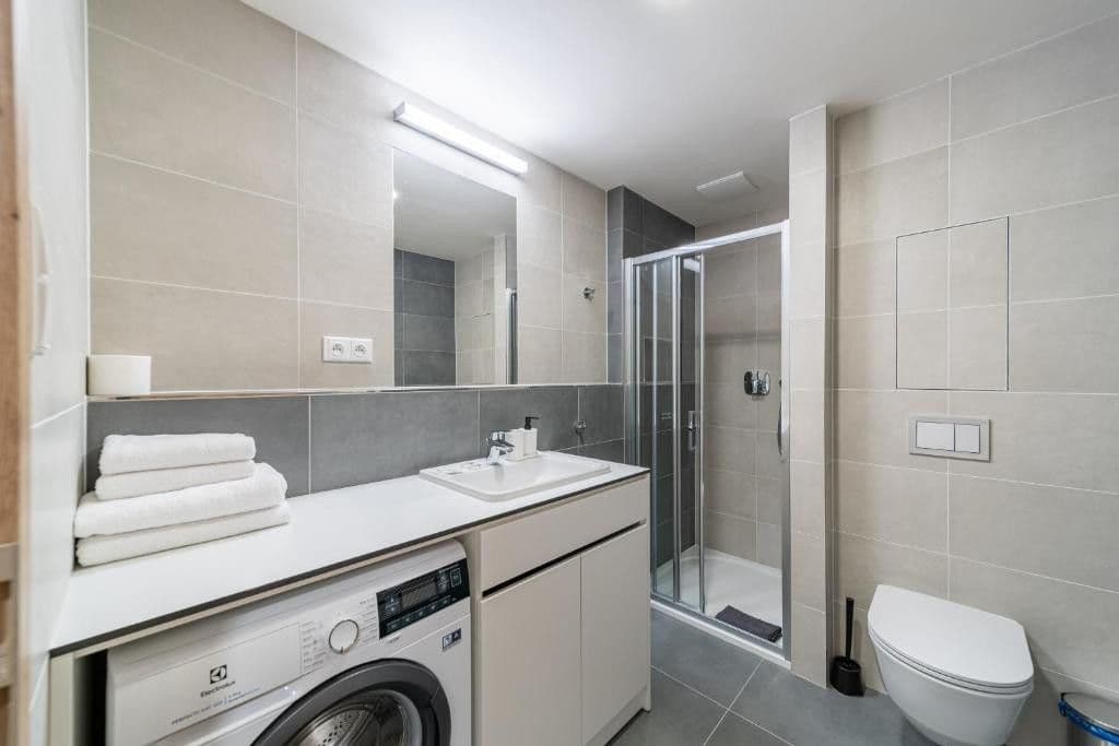 Studio flat to rent, 40 m², Vrbenského, Prague, Prague Studio flat to rent, 40 m², Vrbenského, Prague, Prague