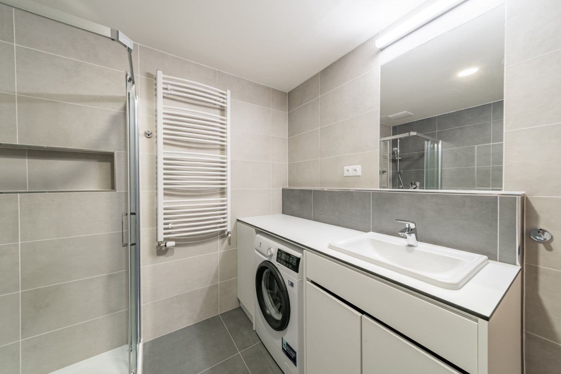 2 bedroom flat to rent, 50 m², U Pergamenky, Prague, Prague 2 bedroom flat to rent, 50 m², U Pergamenky, Prague, Prague