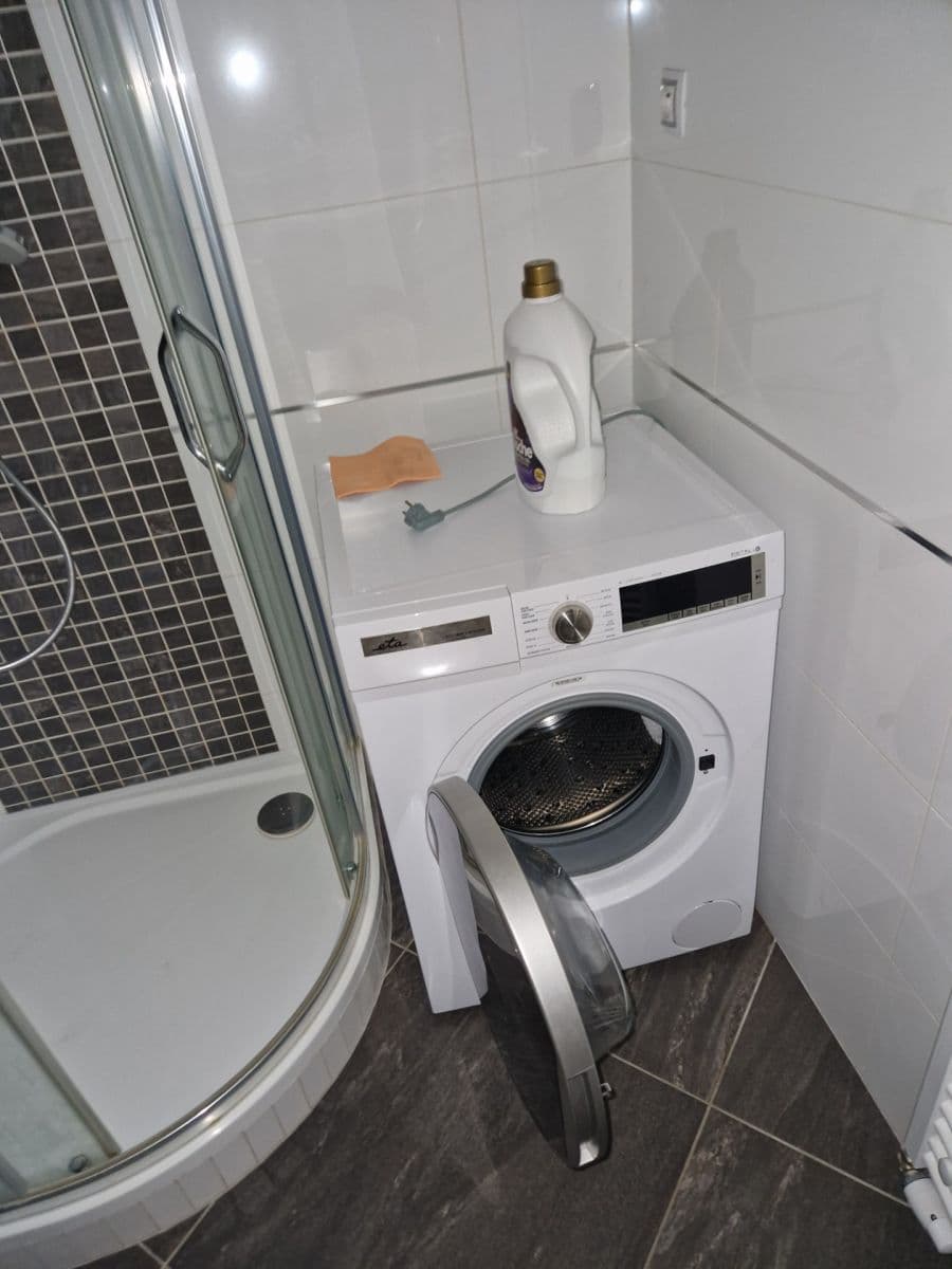 Studio flat to rent, 40 m², Vojenova, Prague, Prague Studio flat to rent, 40 m², Vojenova, Prague, Prague