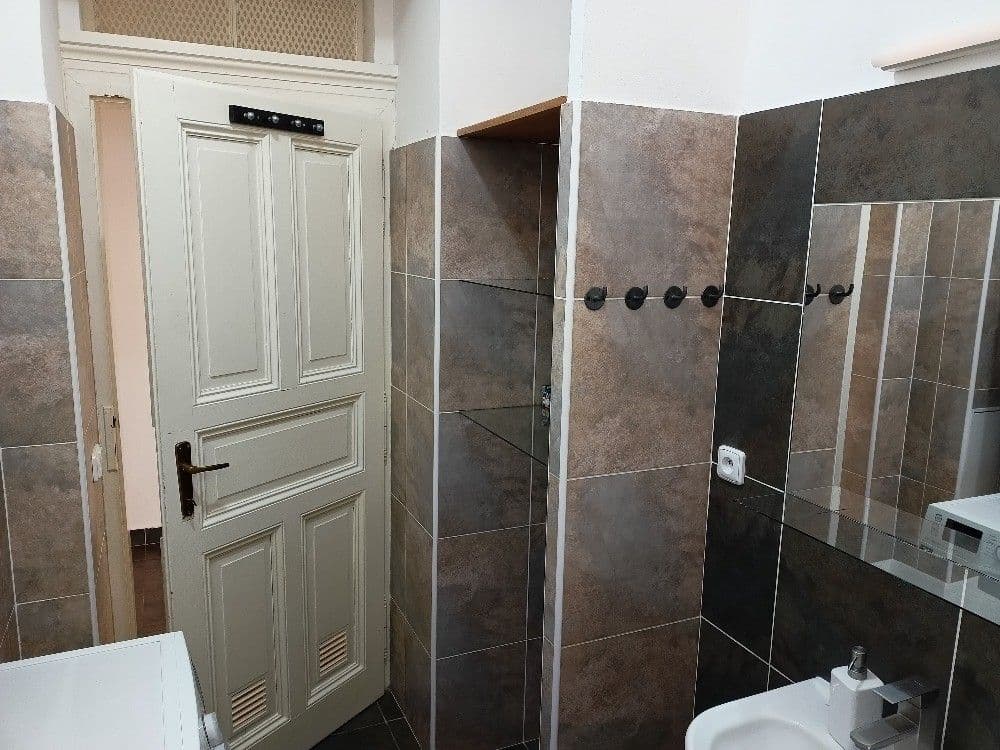 4 bedroom flat to rent, 137 m², Křemencova, Prague, Prague 4 bedroom flat to rent, 137 m², Křemencova, Prague, Prague