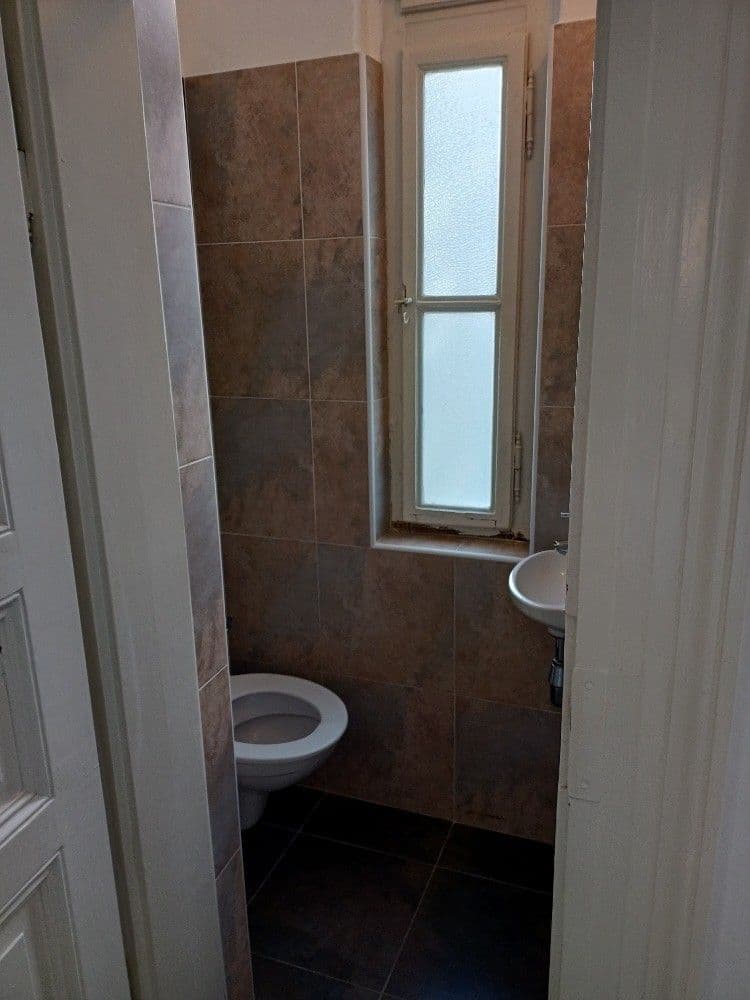 4 bedroom flat to rent, 137 m², Křemencova, Prague, Prague 4 bedroom flat to rent, 137 m², Křemencova, Prague, Prague