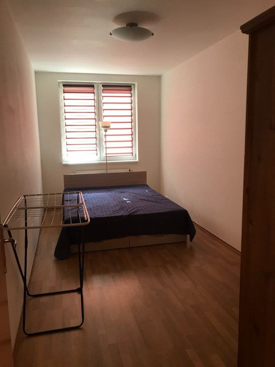 1 bedroom with open-plan kitchen flat to rent, 56 m², Muškova, Prague, Prague 1 bedroom with open-plan kitchen flat to rent, 56 m², Muškova, Prague, Prague