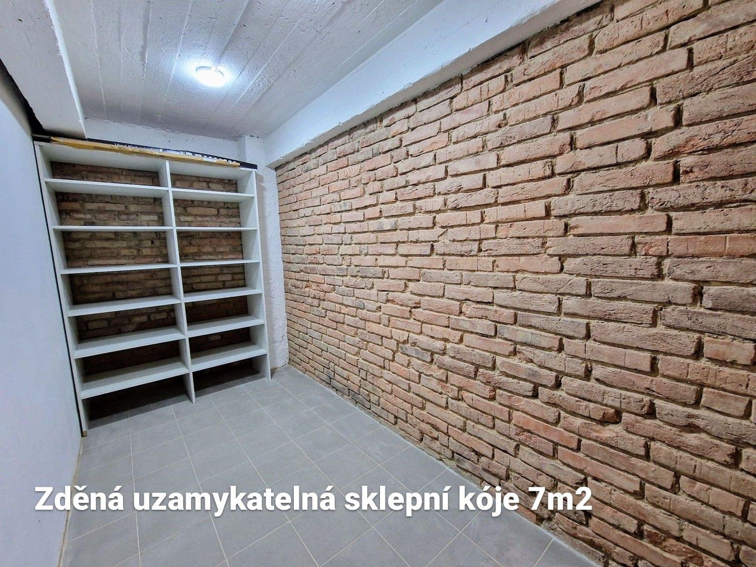 1 bedroom with open-plan kitchen flat to rent, 43 m², Humpolecká, Prague, Prague 1 bedroom with open-plan kitchen flat to rent, 43 m², Humpolecká, Prague, Prague