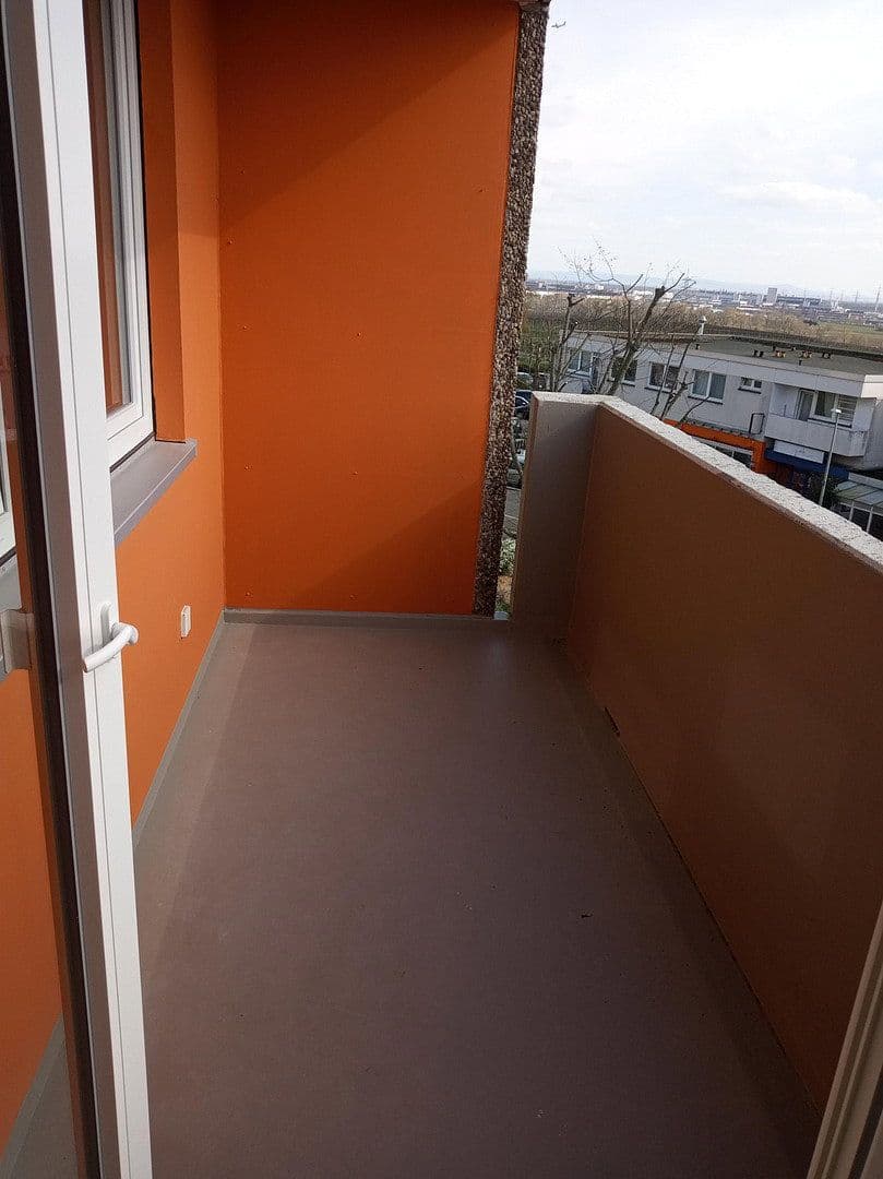 1 bedroom with open-plan kitchen flat to rent, 66 m², Hochheim, Hesse 1 bedroom with open-plan kitchen flat to rent, 66 m², Hochheim, Hesse