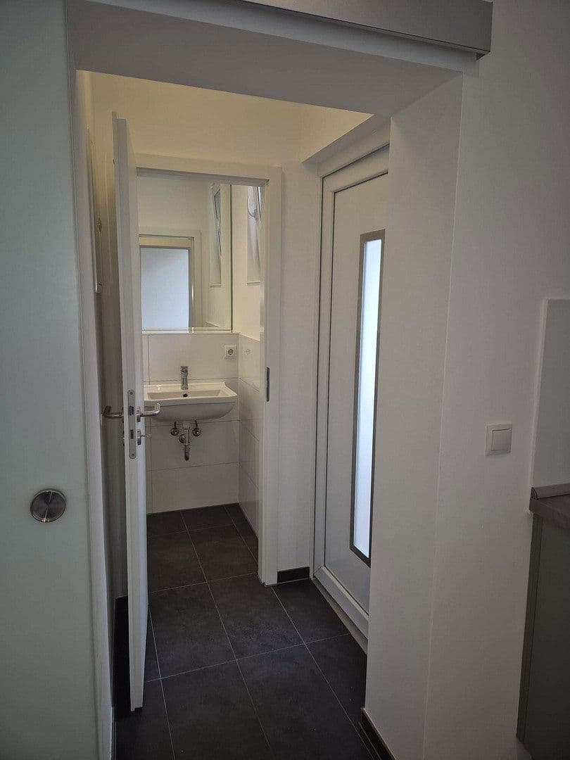 1 bedroom flat to rent, 20 m², Bonn, North Rhine-Westphalia 1 bedroom flat to rent, 20 m², Bonn, North Rhine-Westphalia