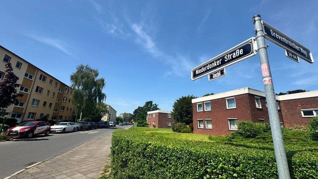 4 bedroom flat for sale, 94 m², Niederdonker Straße 39, Düsseldorf, North Rhine-Westphalia 4 bedroom flat for sale, 94 m², Niederdonker Straße 39, Düsseldorf, North Rhine-Westphalia