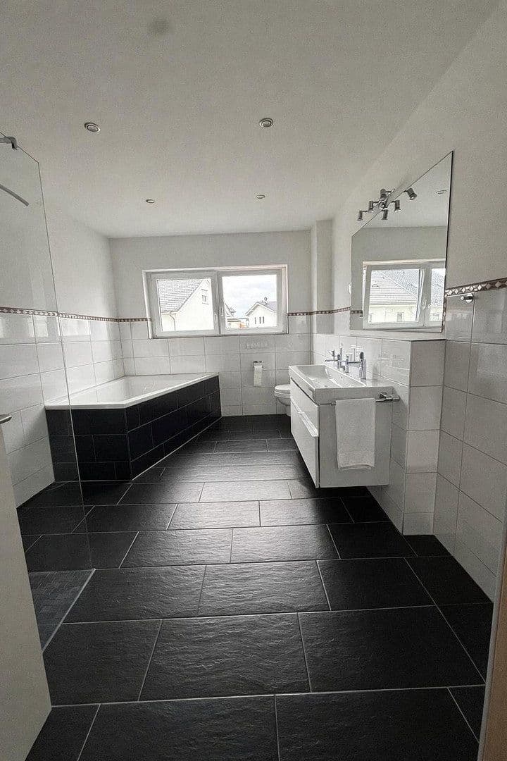 house for sale, 202 m², Bonn, North Rhine-Westphalia house for sale, 202 m², Bonn, North Rhine-Westphalia