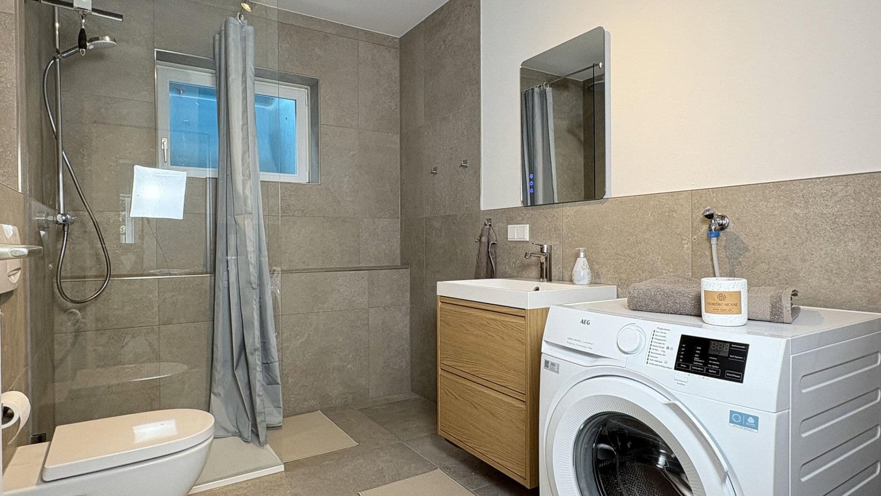 3 bedroom with open-plan kitchen flat to rent, 93 m², Altmühlstraße 14, Walting, Bavaria 3 bedroom with open-plan kitchen flat to rent, 93 m², Altmühlstraße 14, Walting, Bavaria