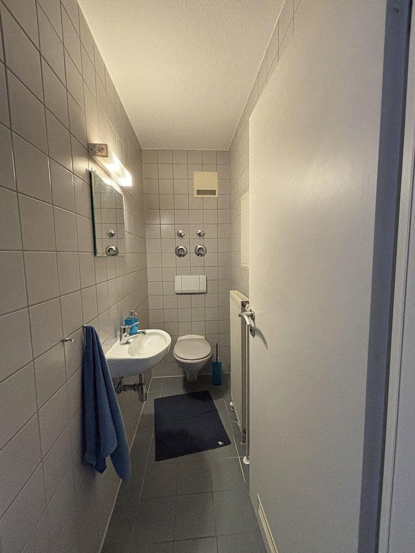 4 bedroom with open-plan kitchen flat to rent, 185 m², Wolf-Hirth-Straße 10, Esslingen am Neckar, Baden-Württemberg 4 bedroom with open-plan kitchen flat to rent, 185 m², Wolf-Hirth-Straße 10, Esslingen am Neckar, Baden-Württemberg