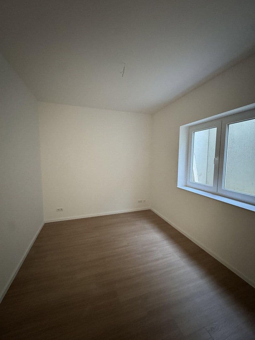 3 bedroom flat to rent, 73 m², Essenheim, Rhineland-Palatinate 3 bedroom flat to rent, 73 m², Essenheim, Rhineland-Palatinate