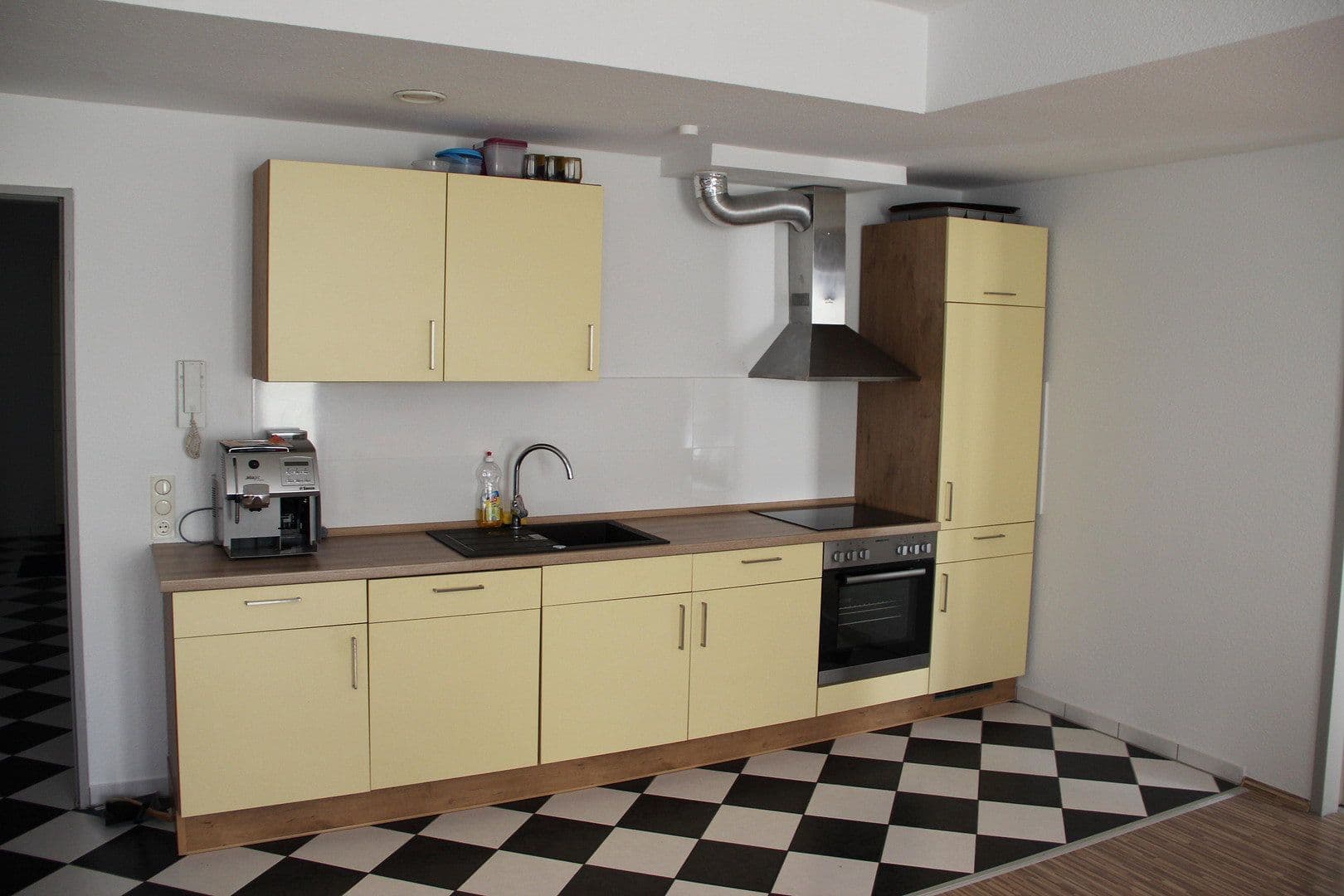 3 bedroom flat to rent, 93 m², Schulstraße 43a, Hattersheim am Main, Hesse 3 bedroom flat to rent, 93 m², Schulstraße 43a, Hattersheim am Main, Hesse