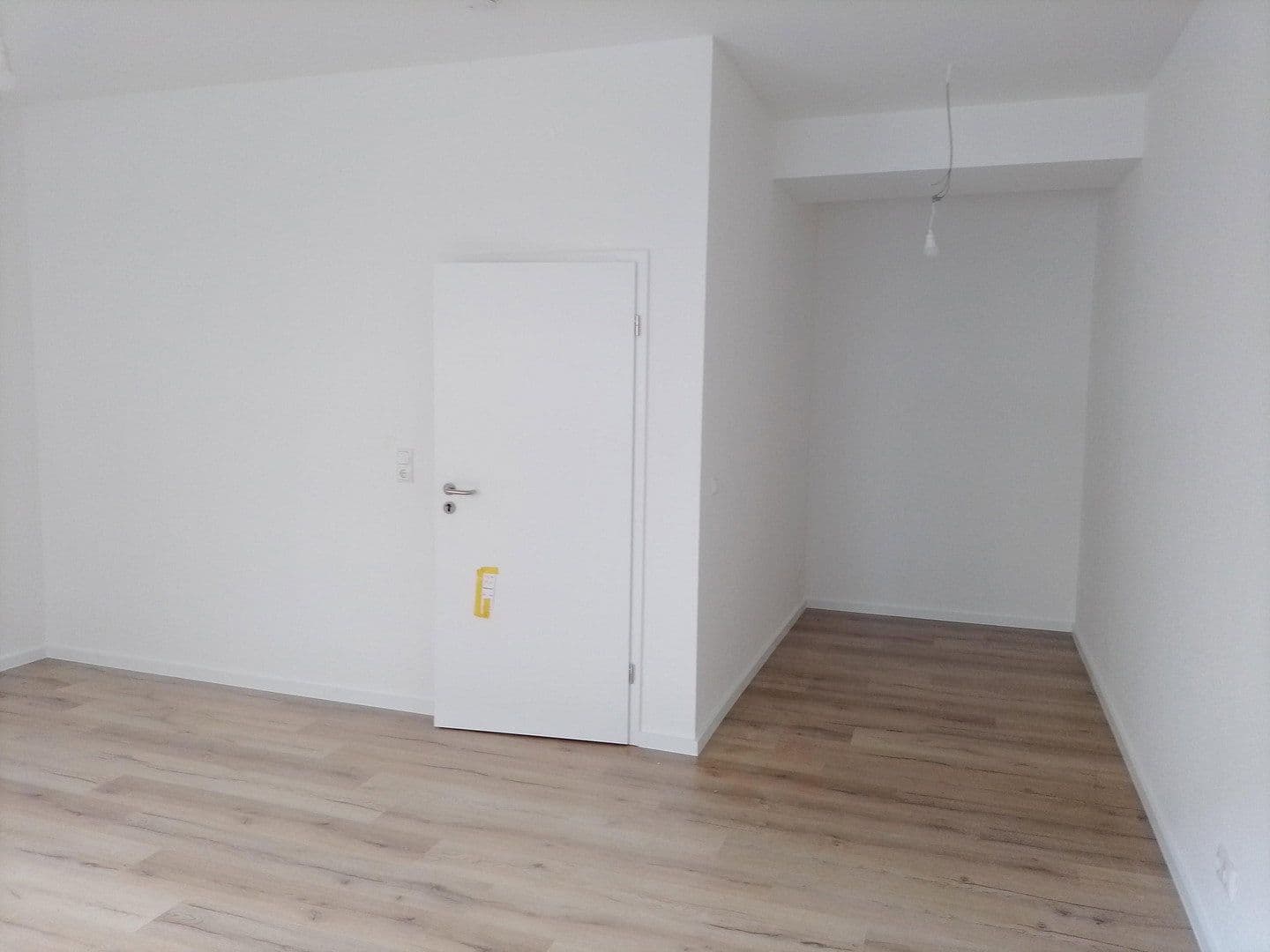 3 bedroom with open-plan kitchen flat to rent, 185 m², Harleßstr. 1a, Düsseldorf, North Rhine-Westphalia 3 bedroom with open-plan kitchen flat to rent, 185 m², Harleßstr. 1a, Düsseldorf, North Rhine-Westphalia