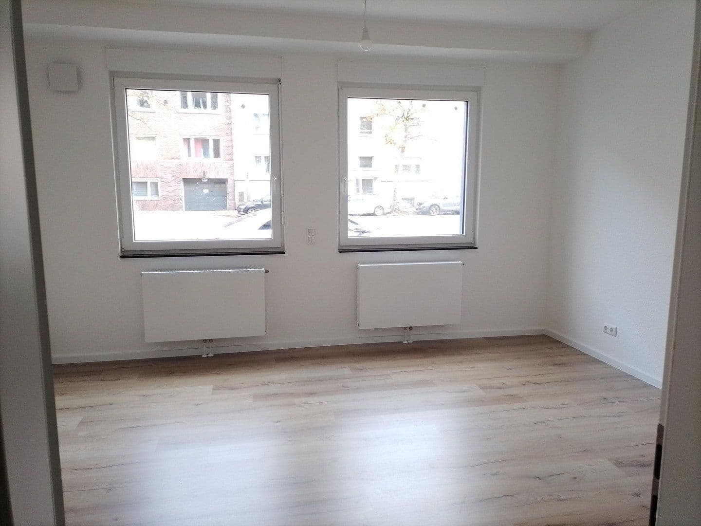 3 bedroom with open-plan kitchen flat to rent, 185 m², Harleßstr. 1a, Düsseldorf, North Rhine-Westphalia 3 bedroom with open-plan kitchen flat to rent, 185 m², Harleßstr. 1a, Düsseldorf, North Rhine-Westphalia