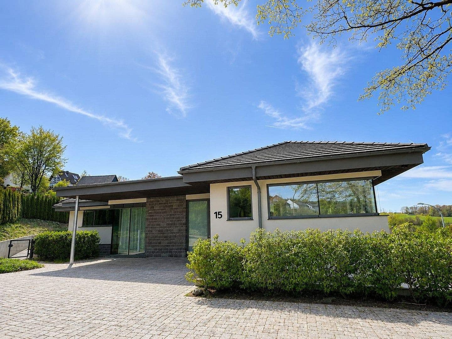 house for sale, 380 m², Olpe, North Rhine-Westphalia house for sale, 380 m², Olpe, North Rhine-Westphalia