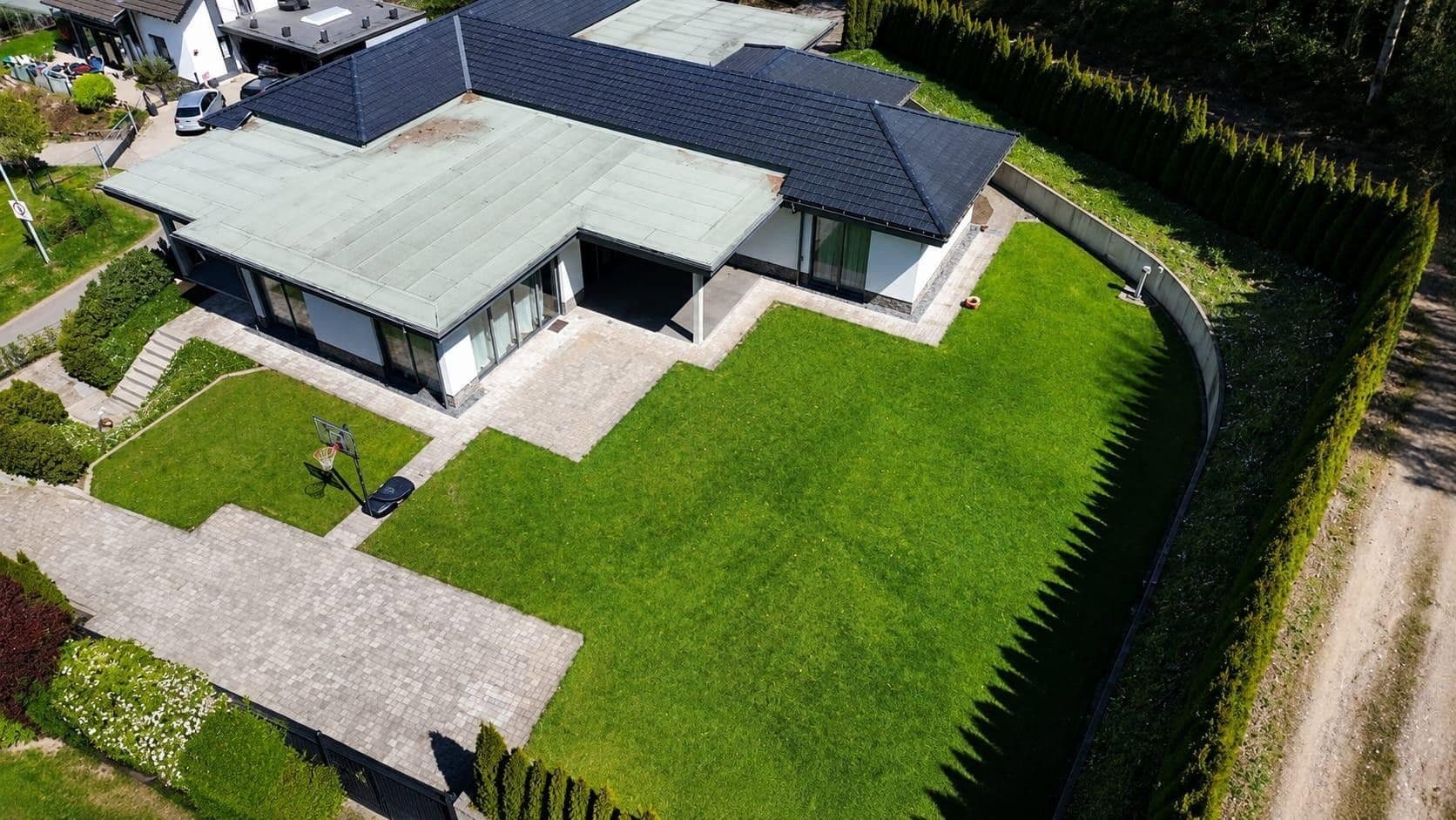 house for sale, 380 m², Olpe, North Rhine-Westphalia house for sale, 380 m², Olpe, North Rhine-Westphalia