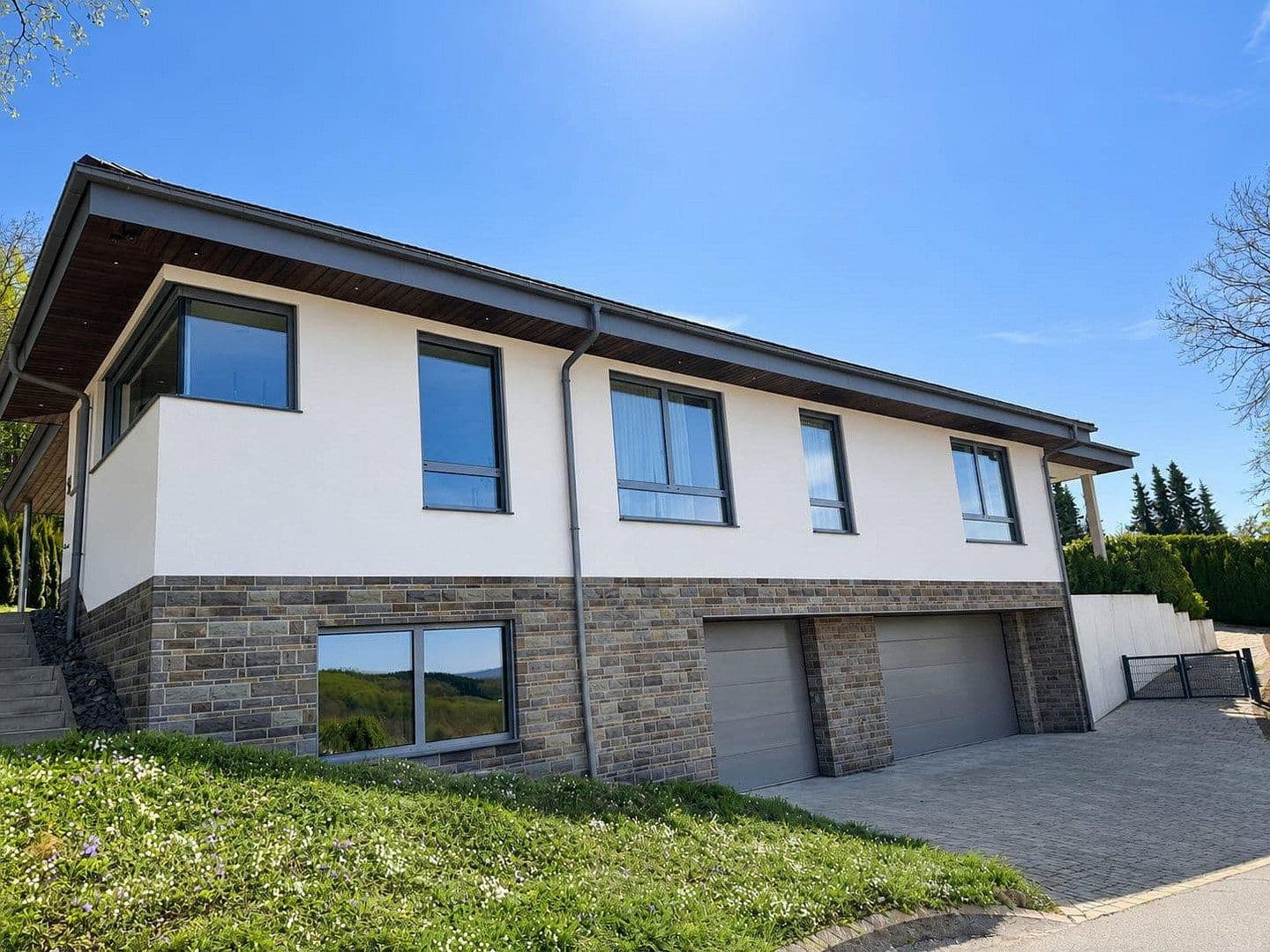 house for sale, 380 m², Olpe, North Rhine-Westphalia house for sale, 380 m², Olpe, North Rhine-Westphalia