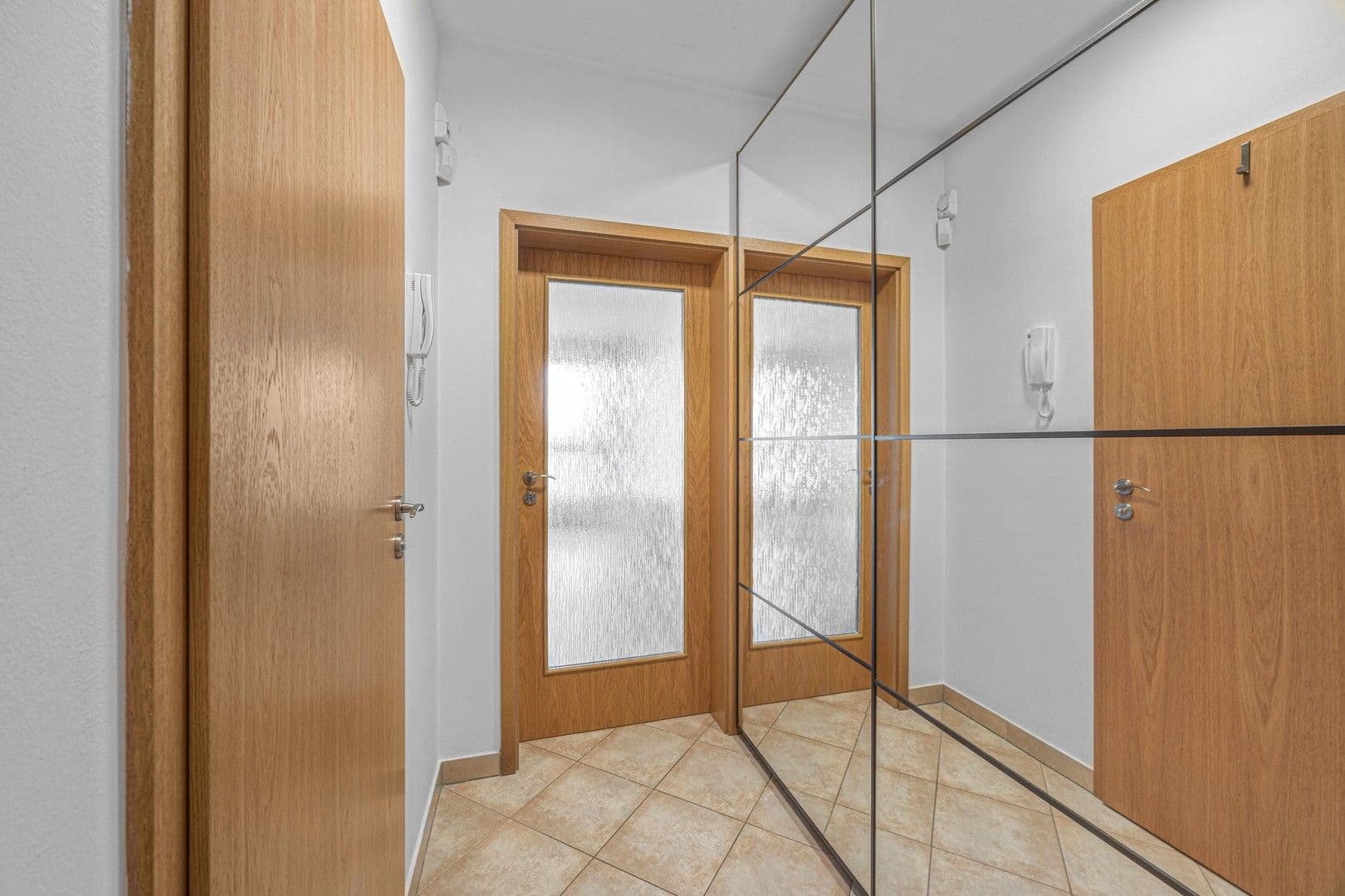 Studio flat to rent, 30 m², Plzeňská, Prague, Prague Studio flat to rent, 30 m², Plzeňská, Prague, Prague