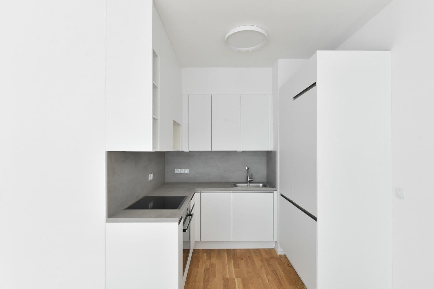 1 bedroom with open-plan kitchen flat to rent, 52 m², Michelská, Prague, Prague 1 bedroom with open-plan kitchen flat to rent, 52 m², Michelská, Prague, Prague