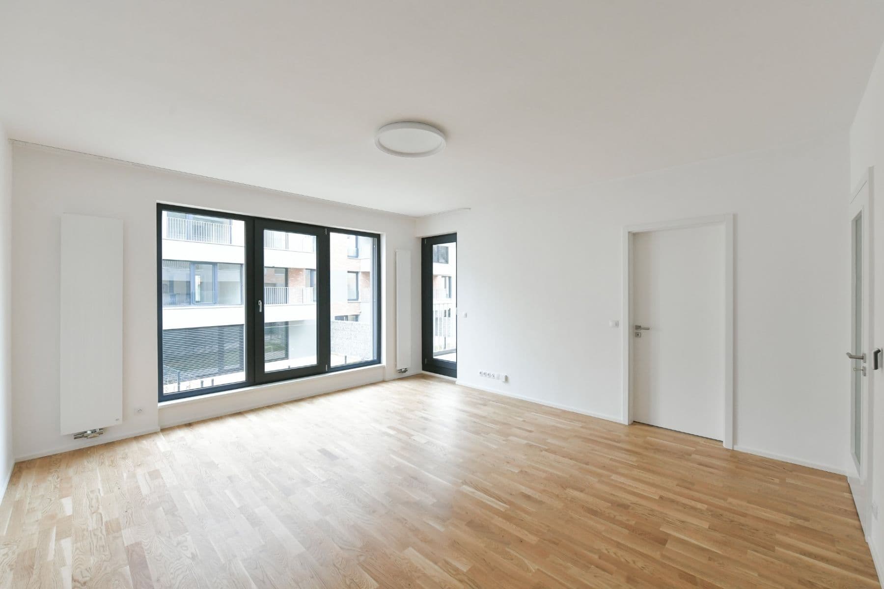 1 bedroom with open-plan kitchen flat to rent, 52 m², Michelská, Prague, Prague 1 bedroom with open-plan kitchen flat to rent, 52 m², Michelská, Prague, Prague