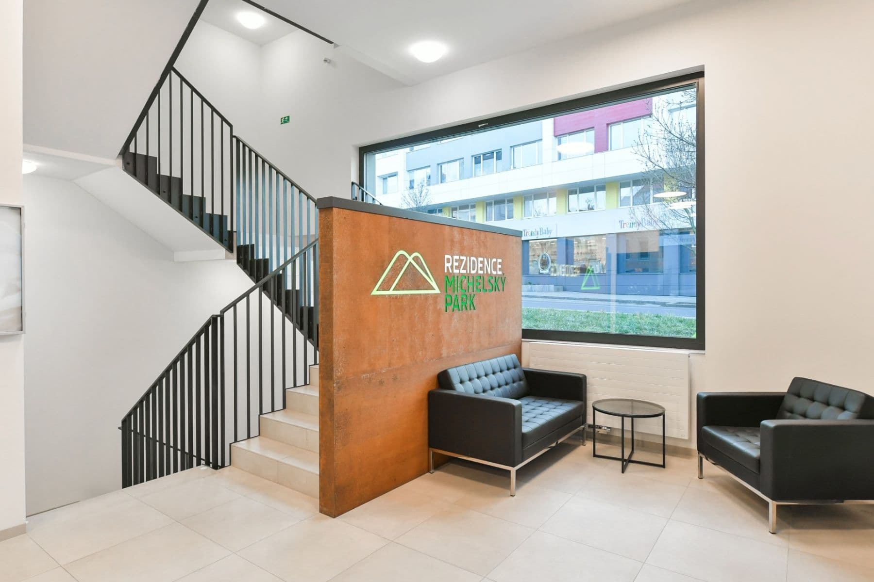1 bedroom with open-plan kitchen flat to rent, 52 m², Michelská, Prague, Prague 1 bedroom with open-plan kitchen flat to rent, 52 m², Michelská, Prague, Prague