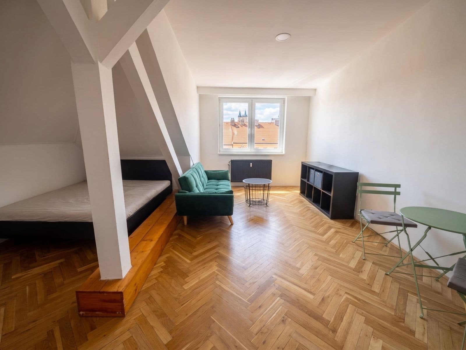 2 bedroom flat to rent, 52 m², Jindřicha Plachty, Prague, Prague 2 bedroom flat to rent, 52 m², Jindřicha Plachty, Prague, Prague