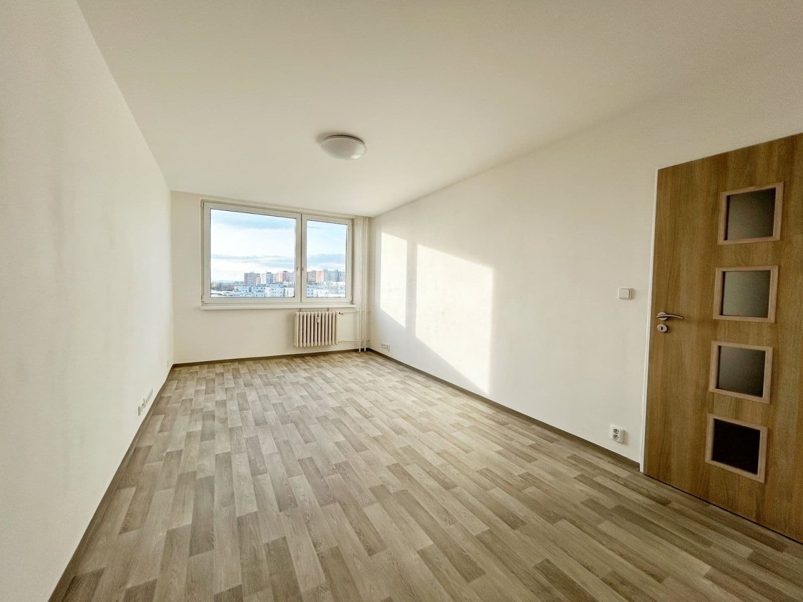 1 bedroom with open-plan kitchen flat to rent, 45 m², Kpt. Stránského, Prague, Prague 1 bedroom with open-plan kitchen flat to rent, 45 m², Kpt. Stránského, Prague, Prague