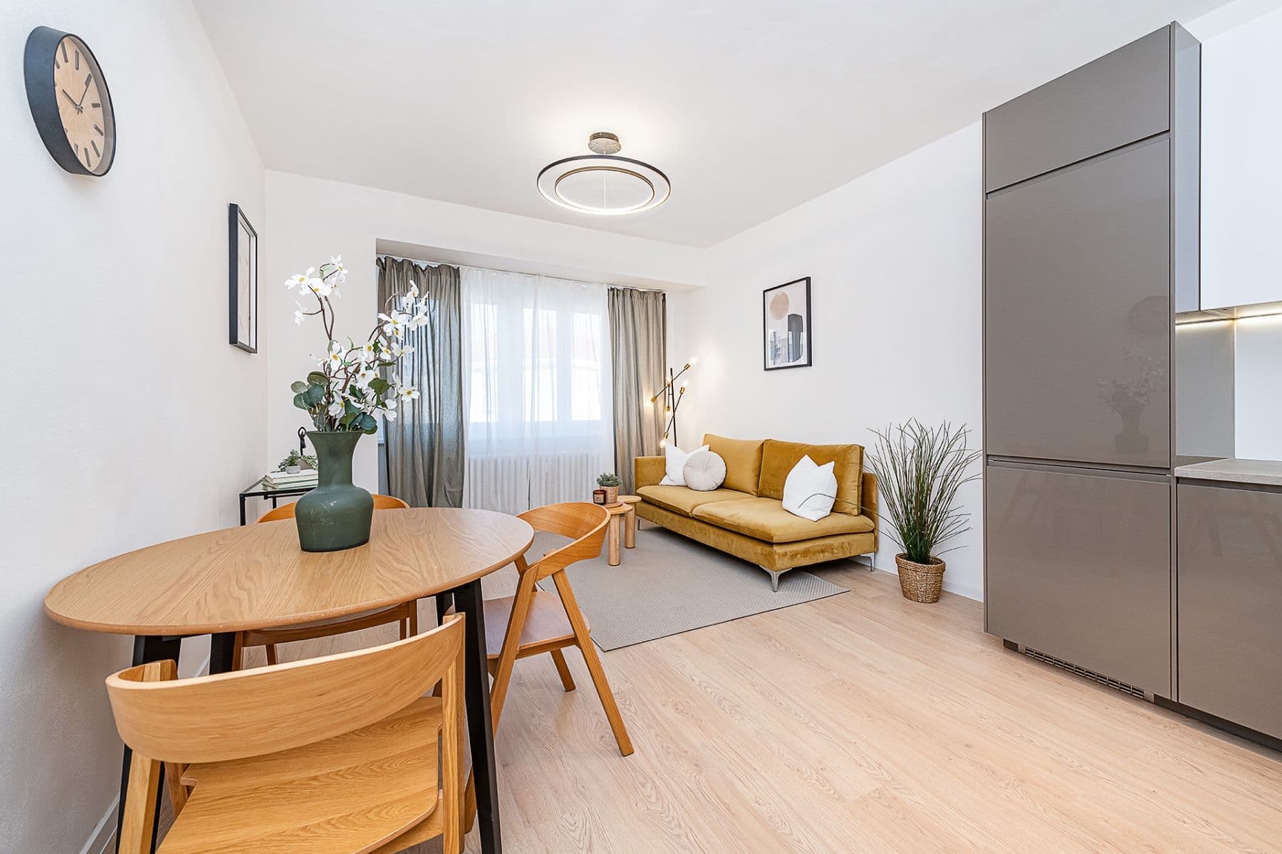 3 bedroom with open-plan kitchen flat for sale, 104 m², Školní, Prague, Prague 3 bedroom with open-plan kitchen flat for sale, 104 m², Školní, Prague, Prague
