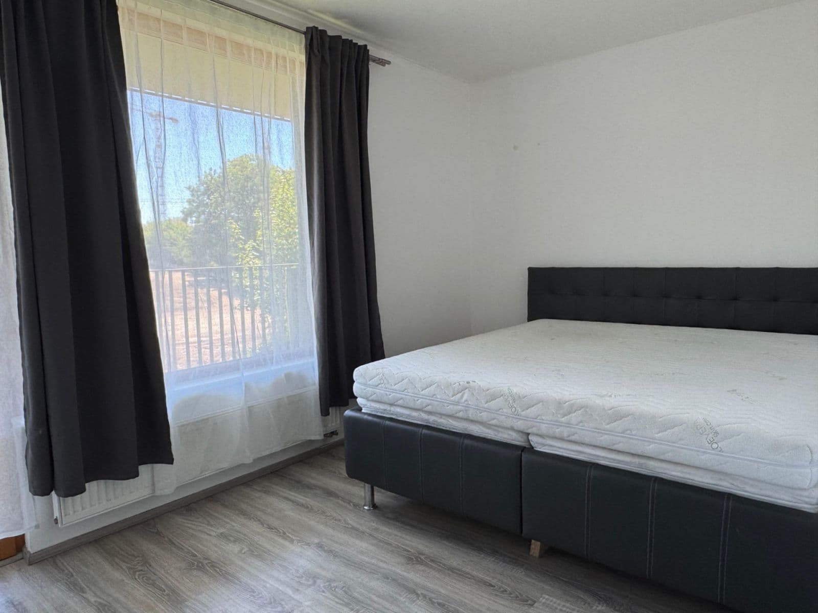 2 bedroom with open-plan kitchen flat to rent, 78 m², Modrého, Prague, Prague 2 bedroom with open-plan kitchen flat to rent, 78 m², Modrého, Prague, Prague