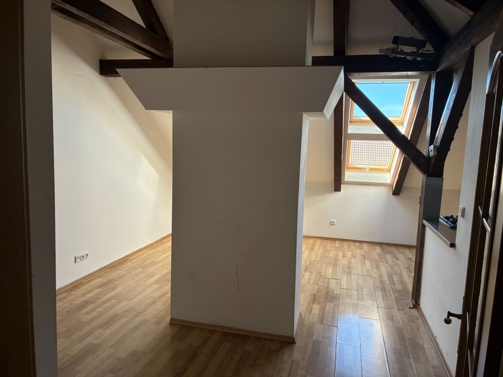 1 bedroom with open-plan kitchen flat to rent, 63 m², Musílkova, Prague, Prague 1 bedroom with open-plan kitchen flat to rent, 63 m², Musílkova, Prague, Prague