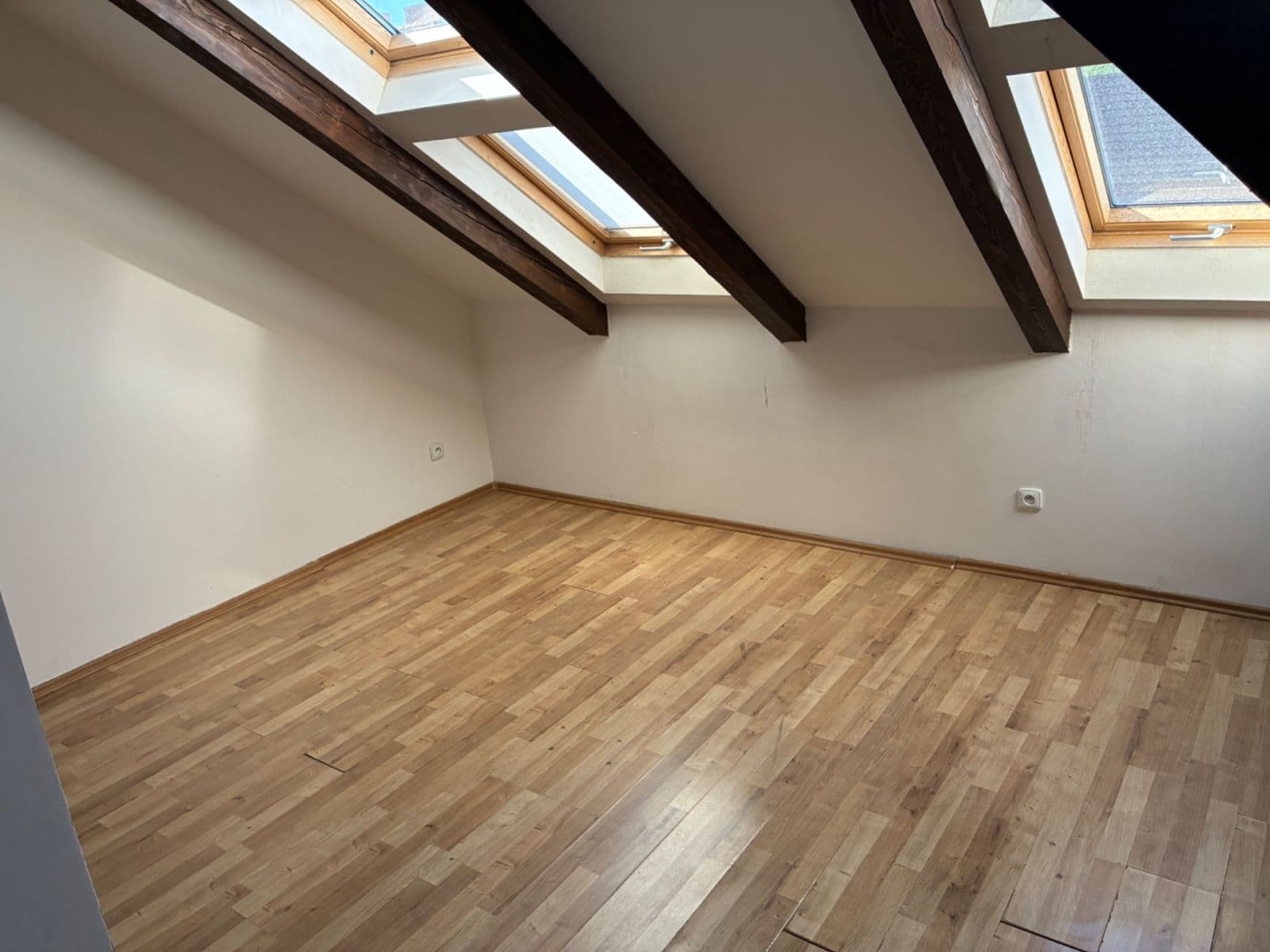 1 bedroom with open-plan kitchen flat to rent, 63 m², Musílkova, Prague, Prague 1 bedroom with open-plan kitchen flat to rent, 63 m², Musílkova, Prague, Prague