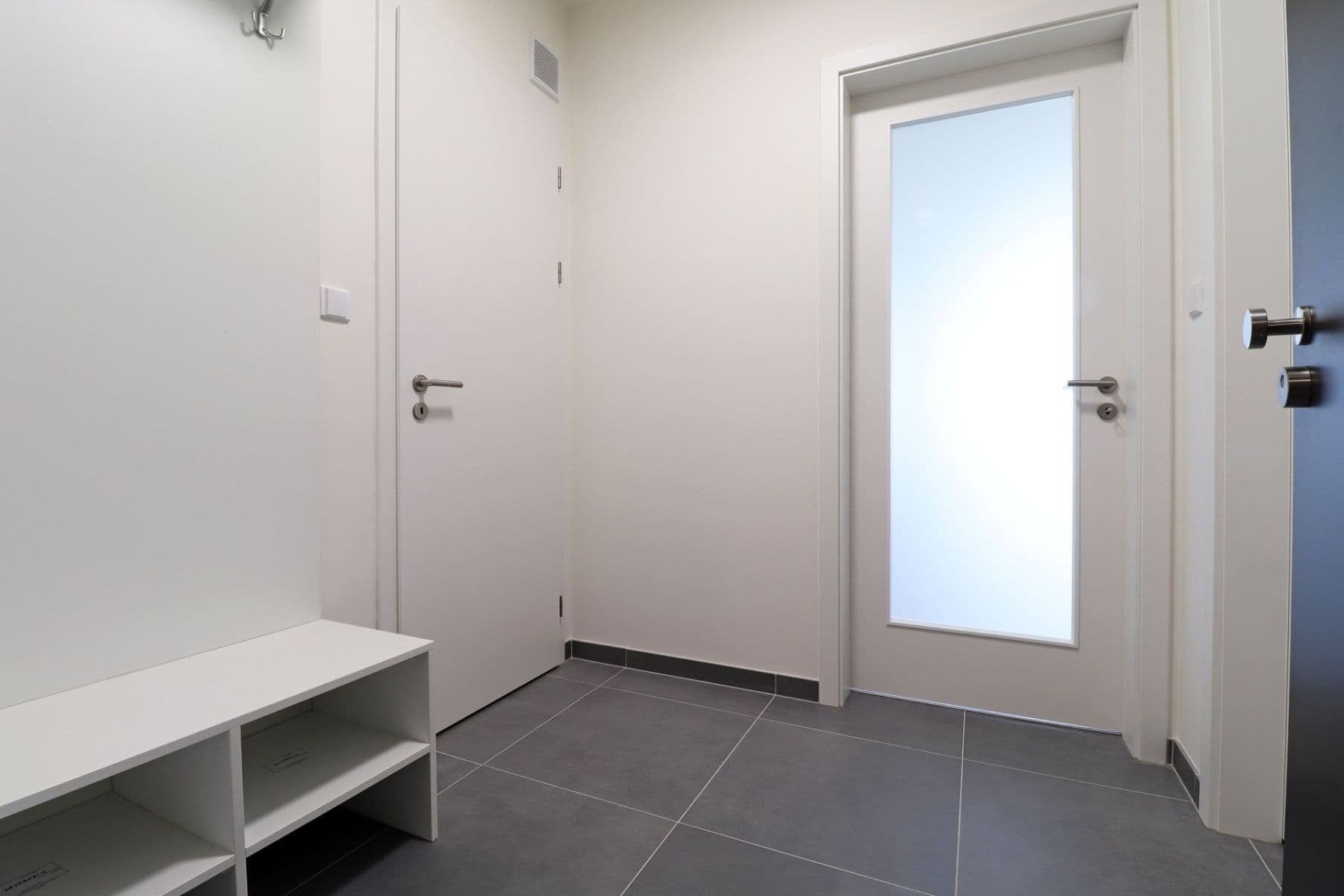 1 bedroom with open-plan kitchen flat to rent, 46 m², Baarové, Prague, Prague 1 bedroom with open-plan kitchen flat to rent, 46 m², Baarové, Prague, Prague
