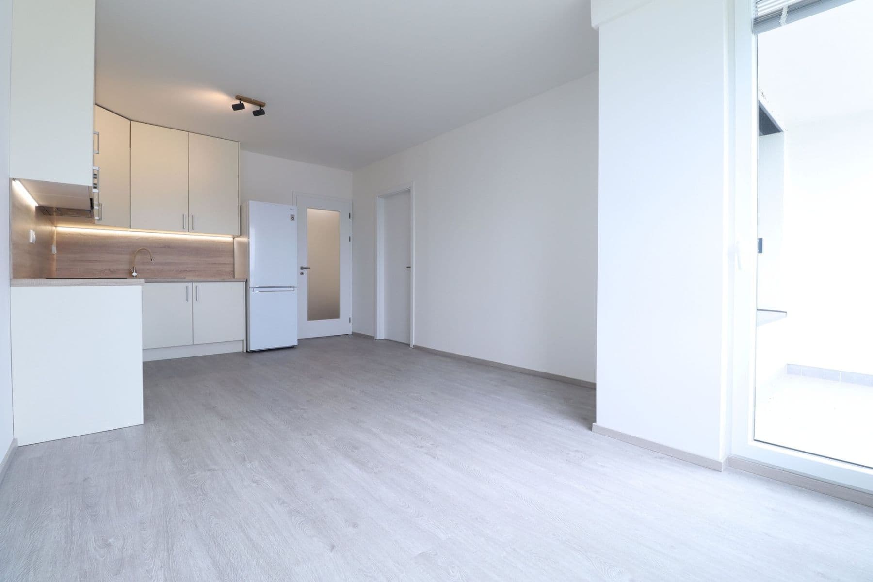 1 bedroom with open-plan kitchen flat to rent, 46 m², Baarové, Prague, Prague 1 bedroom with open-plan kitchen flat to rent, 46 m², Baarové, Prague, Prague